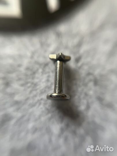 Титановая накрутка + лабрет 6 мм