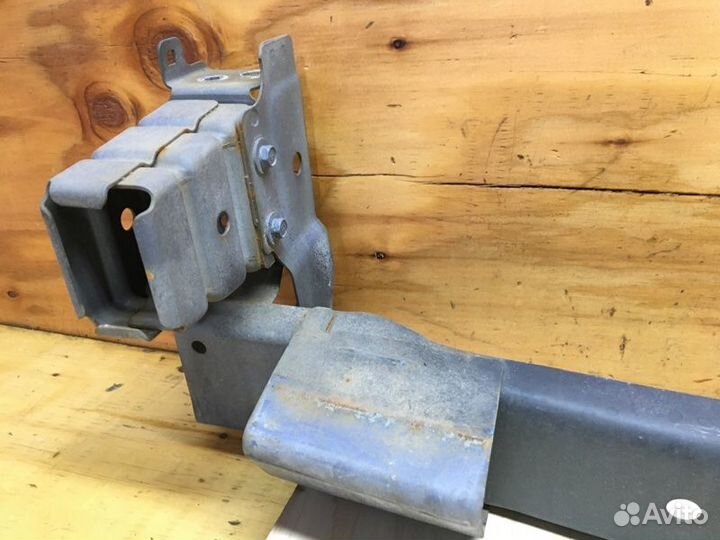 Усилитель бампера передний Honda Cr-V RD5 K20A