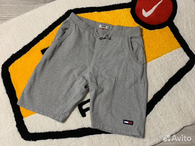 Шорты Tommy hilfiger jeans М-Л оригинал