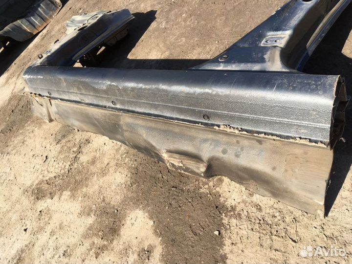 Порог левый Nissan Almera N16 QG15DE 2005