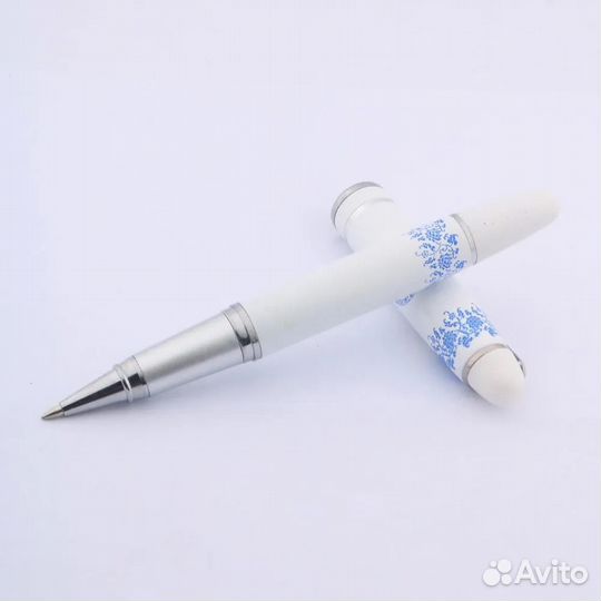Ручка роллер с орнаментом