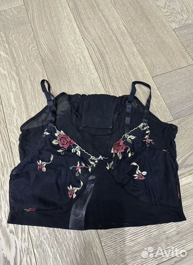 Боди guess xs новое