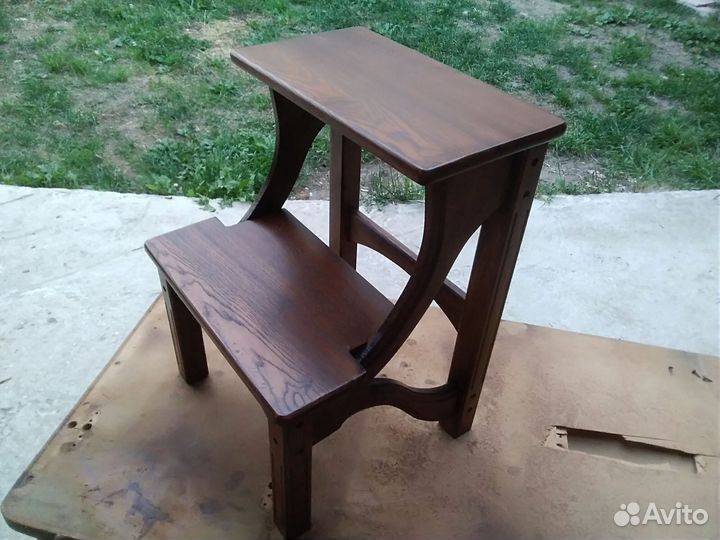 Подставка-лесенка из дуба