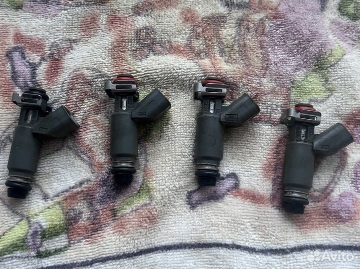 Форсунки топливные Джип Чероки Denso 53013656AA