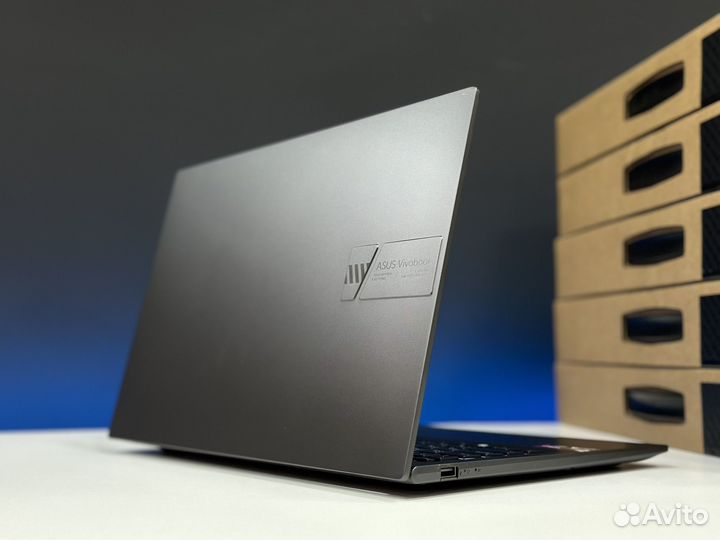 Asus VivoBook Oled Ryzen 5 7th 16G DDR5 Новый