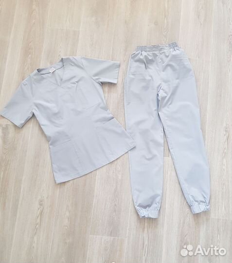 Форма для массажиста,косметолога