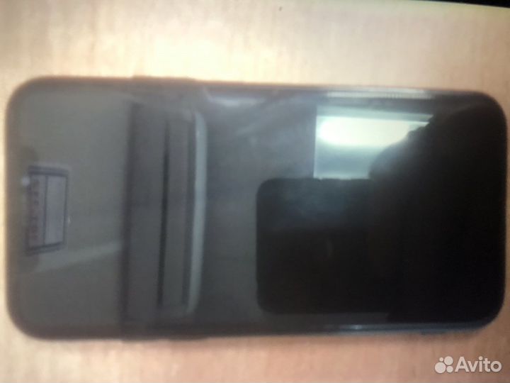 iPhone X, 64 ГБ