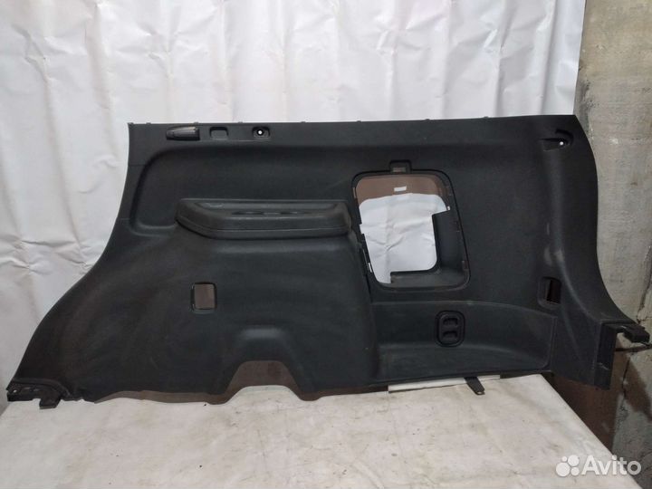 Обшивка багажника outlander 3