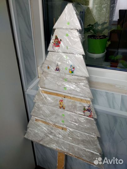 Ёлка декоративная