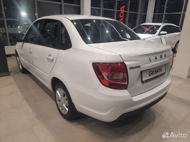 LADA Granta 1.6 МТ, 2023