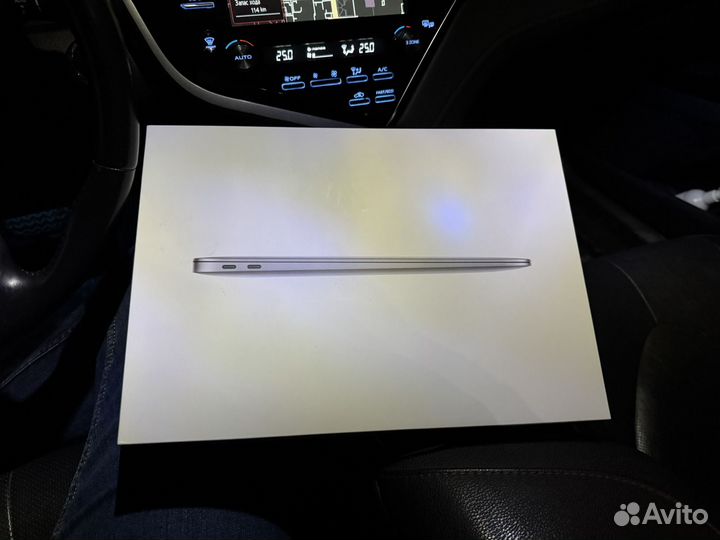 Macbook air 13 m1