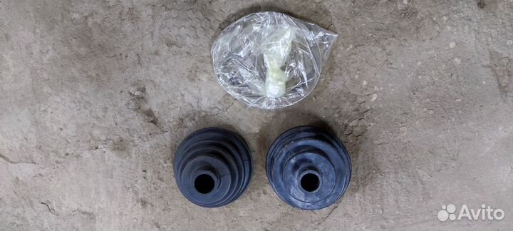 Пыльник шруса наружнего Chery T11-XLB3AH2203111