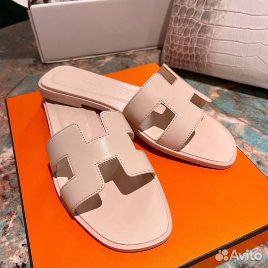 Шлепанцы Hermes