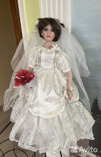 Коллекционная кукла фарфор