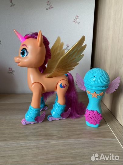 My little pony Санни с микрофоном интерактивная