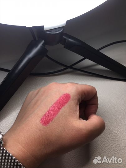 Bourjois помада rouge edition 41 pink catwalk