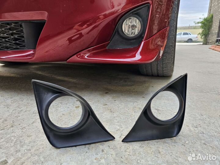 Накладки птф на Lexus IS250 (2010-2012)