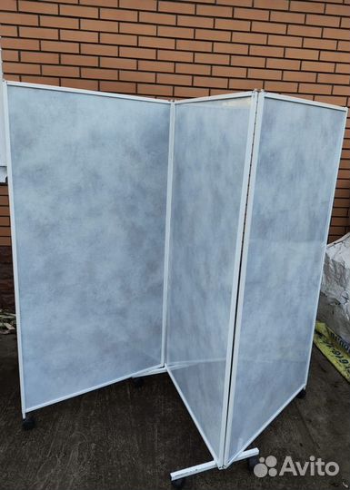 Ширма медицинская