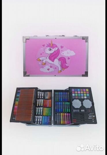 Новый набор в чемоданчике для рисования 145 предме