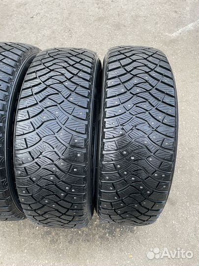 Dunlop GrandTrek Ice 03 235/55 R20