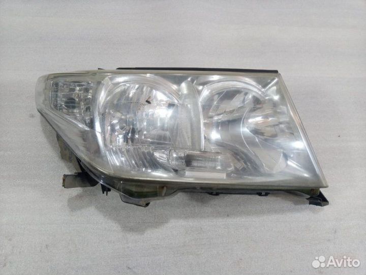 Фара правая Toyota Land Cruiser 200 2008