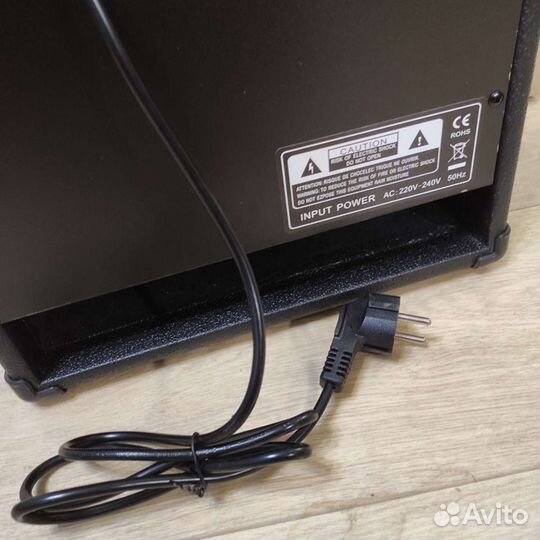 Комбоусилитель новый Shinobi 15 Ватт