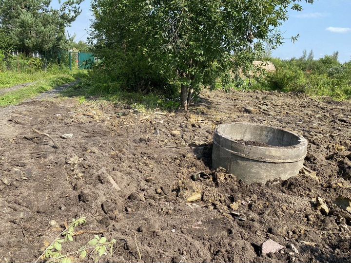 Участок 4 сот. (СНТ, ДНП)