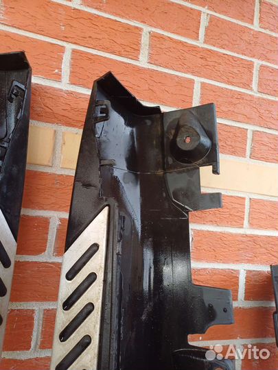 Продам пороги на bmw x5 f15