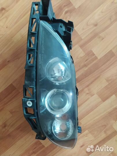 Левая фара mazda 3 bk