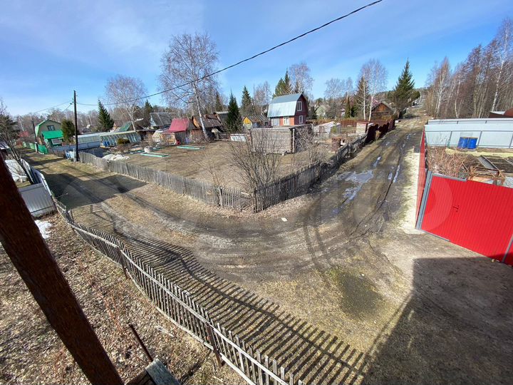 Дача 30 м² на участке 10,5 сот.