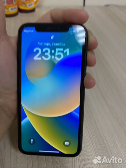 iPhone Xr, 64 ГБ