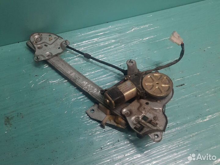 Задний левый стеклоподъёмник mazda 626 ge