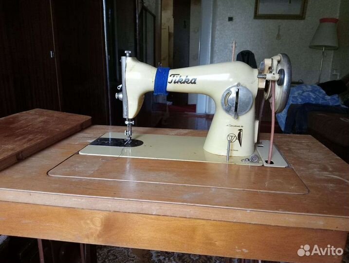 Швейная машина