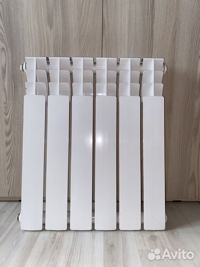 Радиатор отопления биметаллический