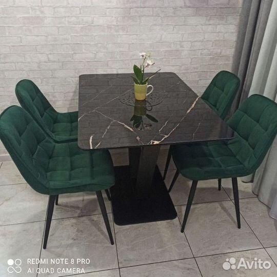 Стулья для гостинной