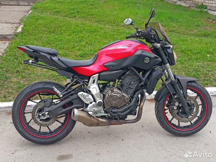 Yamaha MT-07