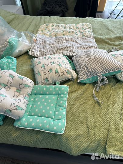 Набор в детскую кроватку