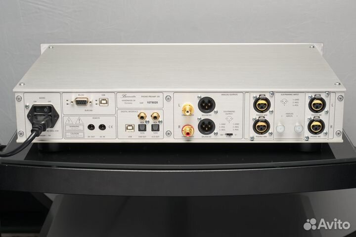 Burmester 100 Phono Preamp фонокорректор
