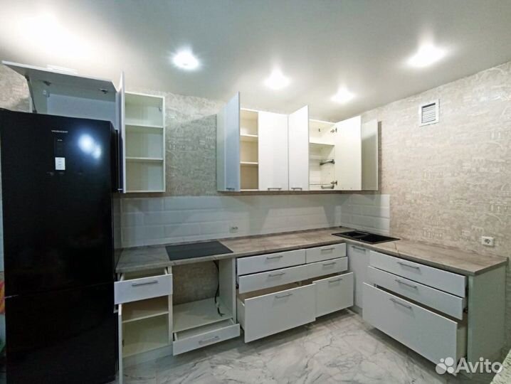 Кухня белая модульная новая