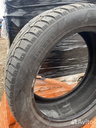 Pirelli Ice Zero 265/45 R20