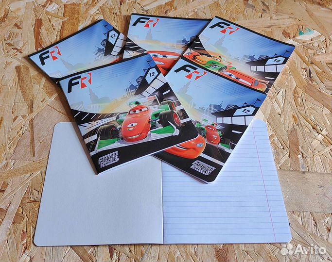 Комплект тетрадей 30 штук 12 листов в линейку