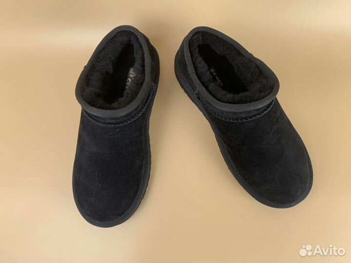 Угги женские Ugg Ultra Mini Tasman Black