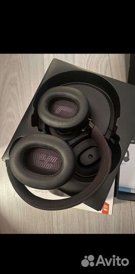 Беспроводные наушники jbl