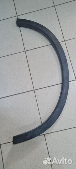 Nissan X-Trail T32 Накладка заднего крыла правая