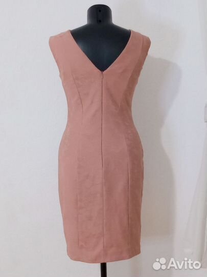 Новое кружевное платье футляр Zarina