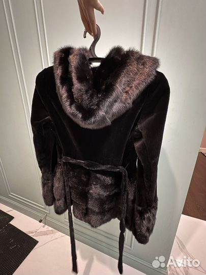 Шуба натуральная норка автоледи