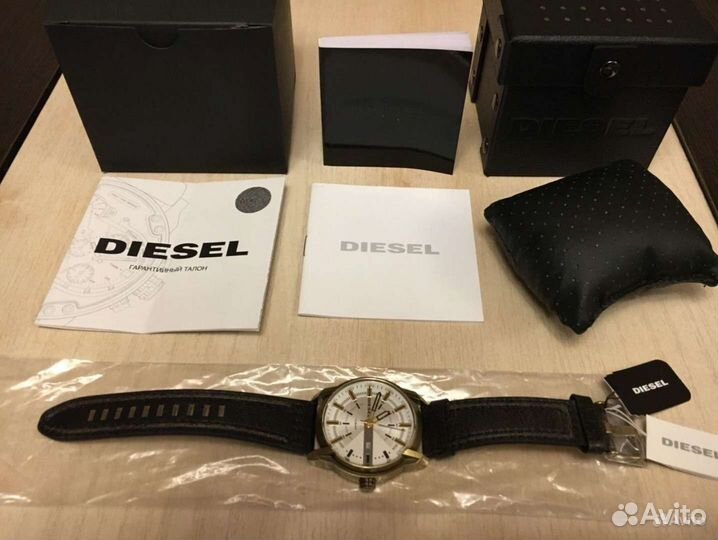 Часы Tokyo bay, Diesel