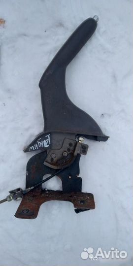 Kia Magentis ручка ручника