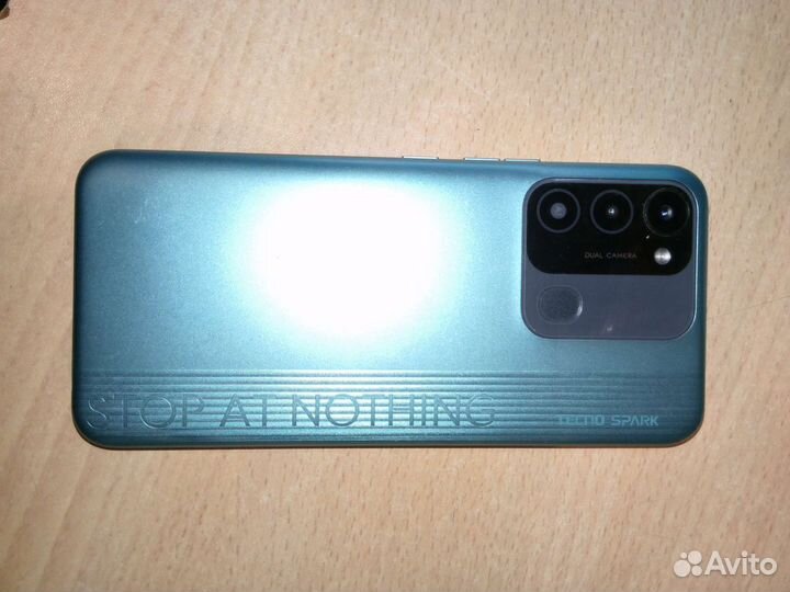 Tecno spark 8c