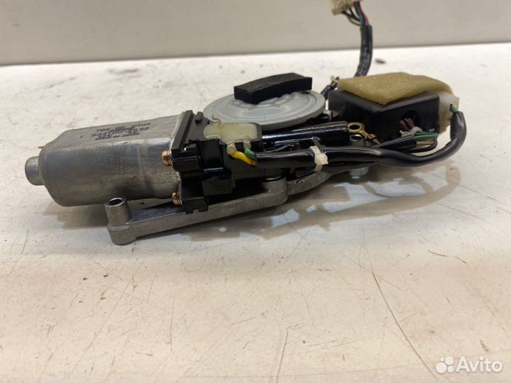 Мотор люка Mazda 6 седан GG 2.0 2003